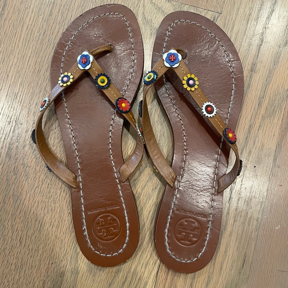 Tory Burch flower brown sandals size 7